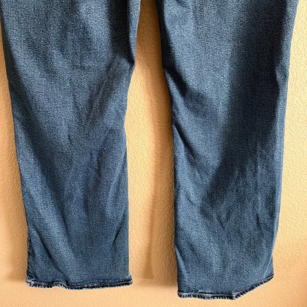Old Navy Boot-Cut Built in Flex Blue Jeans Size 40x30